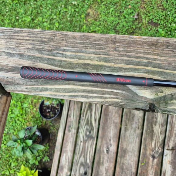 Wilson Ultra Junior Oversize Driver - Graphite Flex - RH - 39" - Picture 8 of 8